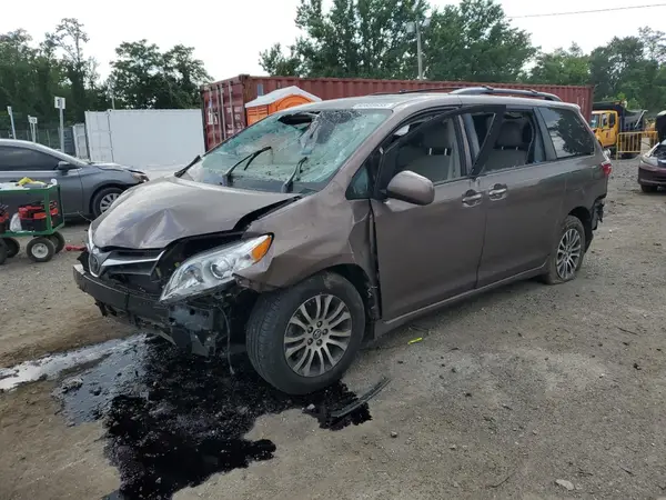 5TDYZ3DC5LS033799 2020 TOYOTA SIENNA - Image 1