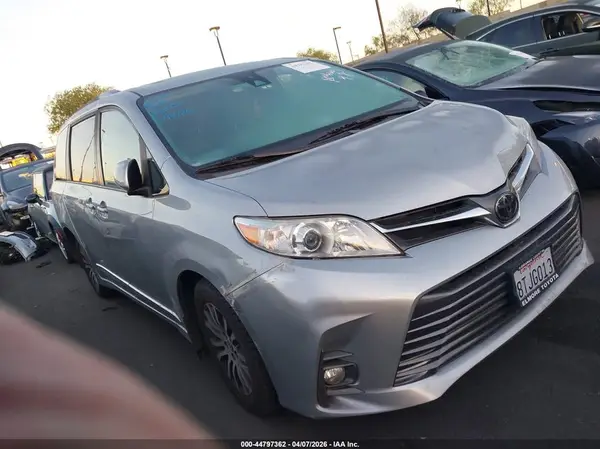 5TDYZ3DC5LS077995 2020 TOYOTA SIENNA - Image 1