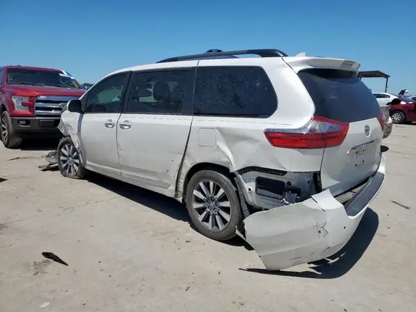 5TDYZ3DC5LS085370 2020 TOYOTA SIENNA - Image 2