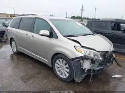 5TDYZ3DC6HS770145 2017 TOYOTA SIENNA