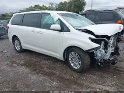 5TDYZ3DC6HS785308 2017 TOYOTA SIENNA