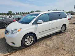 5TDYZ3DC6HS827976 2017 TOYOTA SIENNA