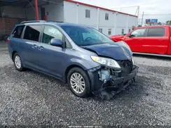 5TDYZ3DC6HS853512 2017 TOYOTA SIENNA