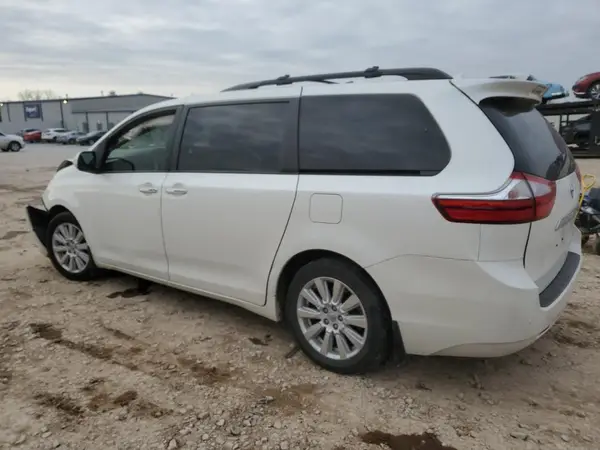 5TDYZ3DC6HS866180 2017 TOYOTA SIENNA - Image 2