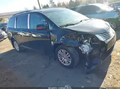 5TDYZ3DC6HS870018 2017 TOYOTA SIENNA
