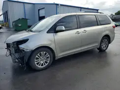 5TDYZ3DC6HS882945 2017 TOYOTA SIENNA