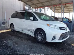 5TDYZ3DC6JS905338 2018 TOYOTA SIENNA