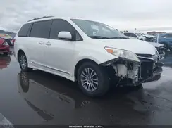 5TDYZ3DC6JS912130 2018 TOYOTA SIENNA