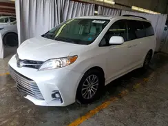 5TDYZ3DC6KS003130 2019 TOYOTA SIENNA