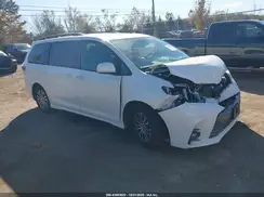 5TDYZ3DC6KS984401 2019 TOYOTA SIENNA