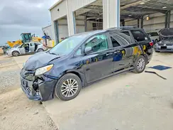 5TDYZ3DC6KS998329 2019 TOYOTA SIENNA
