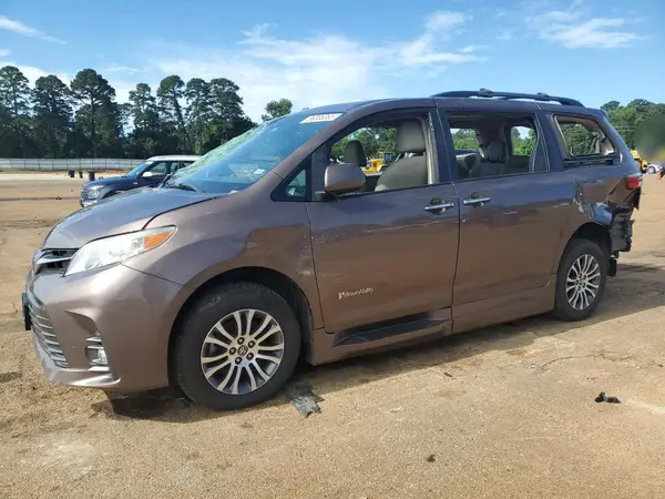 5TDYZ3DC6LS033245 2020 TOYOTA SIENNA - Image 1