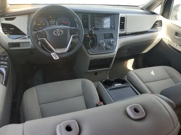 5TDYZ3DC6LS039692 2020 TOYOTA SIENNA - Image 8