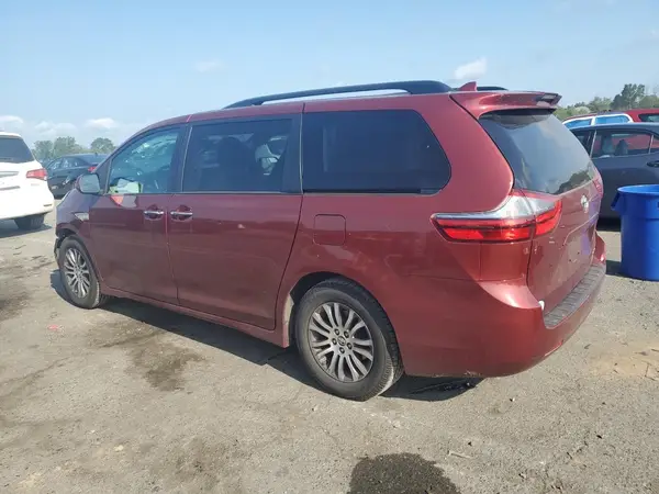 5TDYZ3DC6LS054533 2020 TOYOTA SIENNA - Image 2