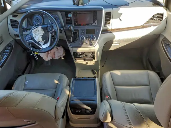 5TDYZ3DC6LS082316 2020 TOYOTA SIENNA - Image 8