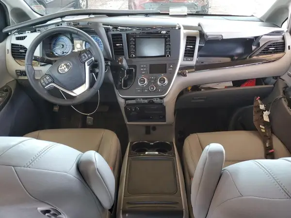 5TDYZ3DC6LS084230 2020 TOYOTA SIENNA - Image 8