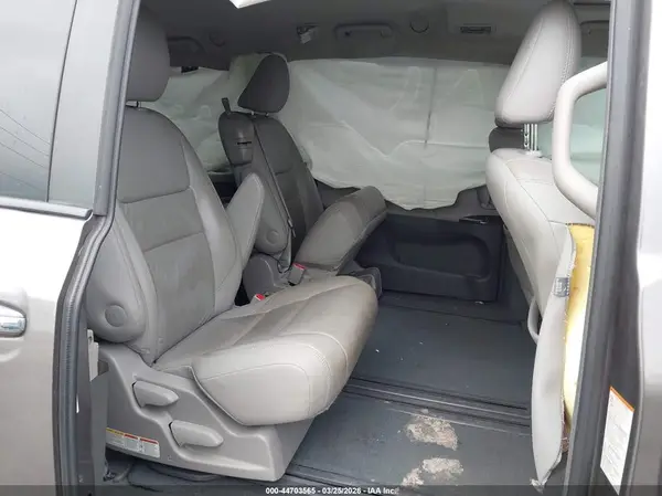 5TDYZ3DC7HS771093 2017 TOYOTA SIENNA - Image 8