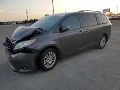 5TDYZ3DC7HS787049 2017 TOYOTA SIENNA