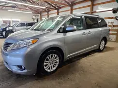 5TDYZ3DC7HS815917 2017 TOYOTA SIENNA