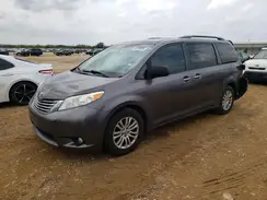5TDYZ3DC7HS841112 2017 TOYOTA SIENNA