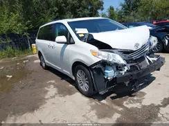 5TDYZ3DC7HS875051 2017 TOYOTA SIENNA