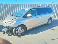 5TDYZ3DC7HS877933 2017 TOYOTA SIENNA