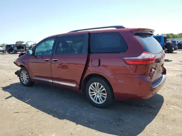5TDYZ3DC7HS891072 2017 TOYOTA SIENNA - Image 2