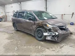 5TDYZ3DC7JS907342 2018 TOYOTA SIENNA