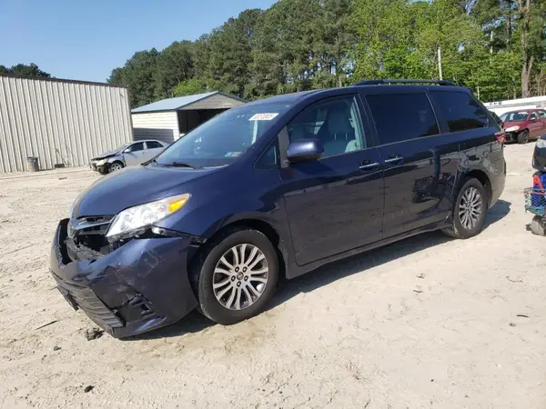 5TDYZ3DC7JS914212 2018 TOYOTA SIENNA - Image 1
