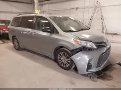 5TDYZ3DC7JS916106 2018 TOYOTA SIENNA