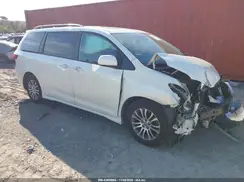5TDYZ3DC7JS923119 2018 TOYOTA SIENNA