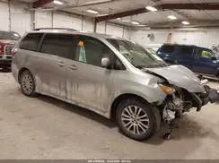 5TDYZ3DC7JS928336 2018 TOYOTA SIENNA