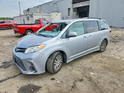 5TDYZ3DC7JS928479 2018 TOYOTA SIENNA