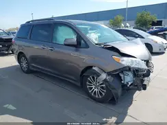 5TDYZ3DC7JS934752 2018 TOYOTA SIENNA