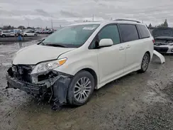 5TDYZ3DC7JS941670 2018 TOYOTA SIENNA