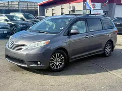 5TDYZ3DC7JS948070 2018 TOYOTA SIENNA