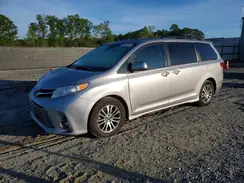 5TDYZ3DC7JS952636 2018 TOYOTA SIENNA