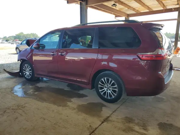 5TDYZ3DC7KS004254 2019 TOYOTA SIENNA - Image 2