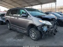 5TDYZ3DC7KS011253 2019 TOYOTA SIENNA