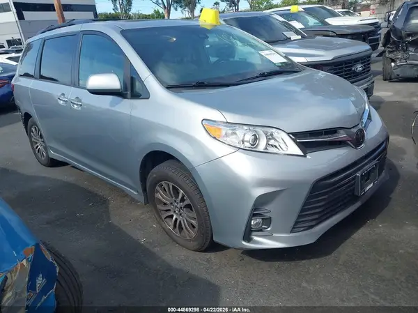 5TDYZ3DC7KS014783 2019 TOYOTA SIENNA - Image 1