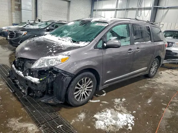 5TDYZ3DC7KS996136 2019 TOYOTA SIENNA - Image 1