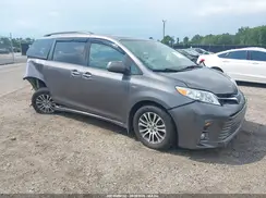 5TDYZ3DC7KS999571 2019 TOYOTA SIENNA