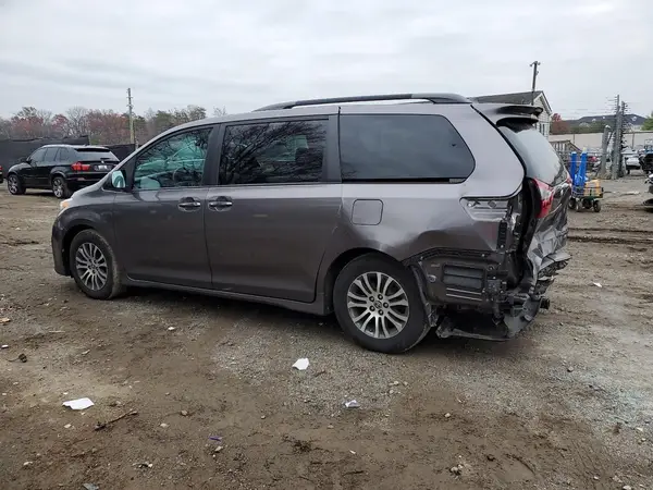 5TDYZ3DC7LS057912 2020 TOYOTA SIENNA - Image 2