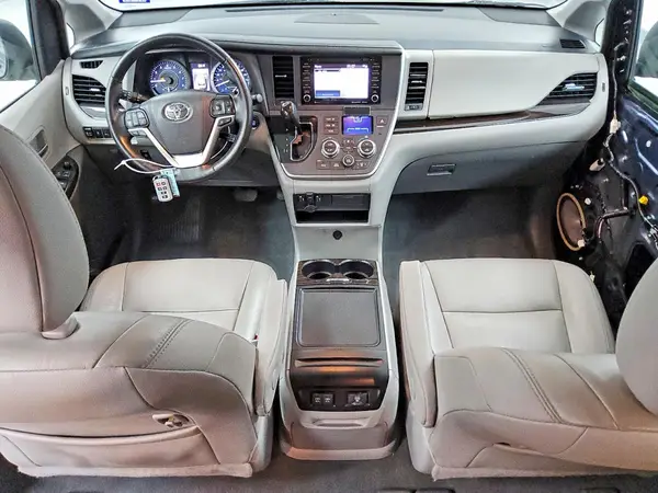 5TDYZ3DC7LS063001 2020 TOYOTA SIENNA - Image 8
