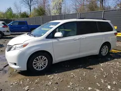 5TDYZ3DC8HS771474 2017 TOYOTA SIENNA