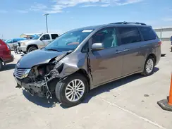 5TDYZ3DC8HS772866 2017 TOYOTA SIENNA