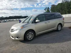 5TDYZ3DC8HS776335 2017 TOYOTA SIENNA