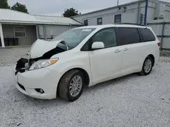 5TDYZ3DC8HS786749 2017 TOYOTA SIENNA