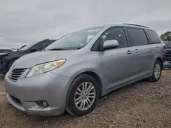 5TDYZ3DC8HS789294 2017 TOYOTA SIENNA