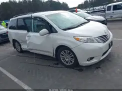 5TDYZ3DC8HS792227 2017 TOYOTA SIENNA